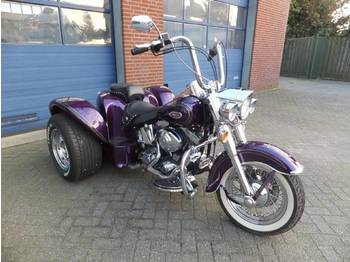 Мотоцикл Harley-Davidson Santiago. FLSTC 'SANTIAGO CHOPPER' TRIKE: фото 1