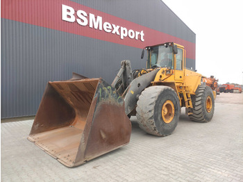 Колёсный погрузчик VOLVO L220