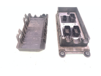Запчасти RENAULT T