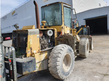Колёсный погрузчик KOMATSU