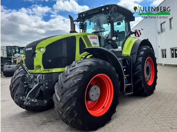 Трактор CLAAS Axion 960