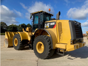 Колёсный погрузчик CATERPILLAR 966M