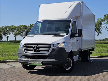 Фургон с закрытым кузовом MERCEDES-BENZ Sprinter 516