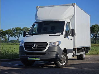 Фургон с закрытым кузовом MERCEDES-BENZ Sprinter 516