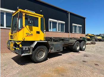 Грузовик-контейнеровоз/ Сменный кузов TERBERG