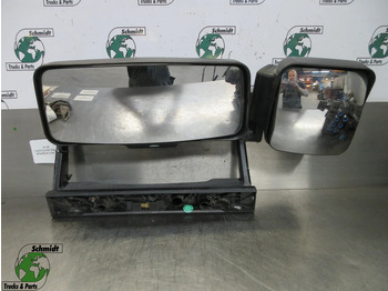 : фото в шапке страницы