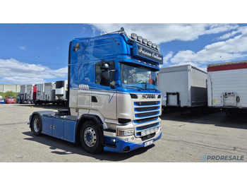 Тягач SCANIA R 450