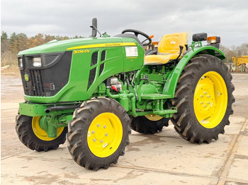 Трактор JOHN DEERE 2000 Series