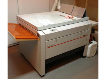 : фото в шапке страницы