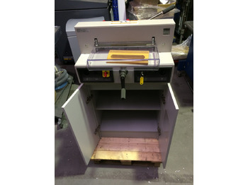 Бумагорезательная машина