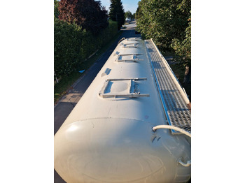 Грузовик-цистерна Scania R440 31m³ SILO 4 Kammer/Retarder/Kompressor/Lift: фото 5