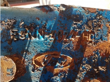 Задняя ось для Тракторов Ford 7840, 8240, 40, Ts Series Rear Housing E9nn4024hd, E9nn4032hc, 81872943: фото 5 Задняя ось для Тракторов Ford 7840, 8240, 40, Ts Series Rear Housing E9nn4024hd, E9nn4032hc, 81872943: фото 5