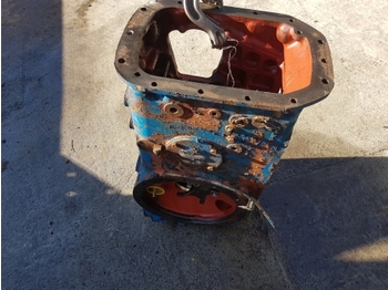 Задняя ось для Тракторов Ford 7840, 8240, 40, Ts Series Rear Housing E9nn4024hd, E9nn4032hc, 81872943: фото 3 Задняя ось для Тракторов Ford 7840, 8240, 40, Ts Series Rear Housing E9nn4024hd, E9nn4032hc, 81872943: фото 3