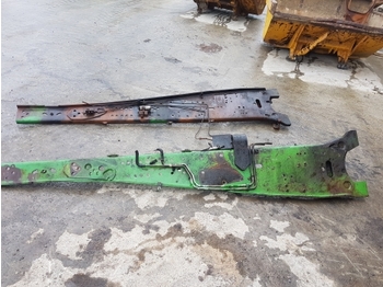 Кабина и интерьер JOHN DEERE