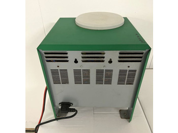 Аккумулятор для Погрузочно-разгрузочной техники Hoppecke unknown | Trak mini 24V30A 230v Year unknown 80A Rema battery connecto Trak mini 24V30A 230v Year unknown 80A Rema battery connector: фото 2 Аккумулятор для Погрузочно-разгрузочной техники Hoppecke unknown | Trak mini 24V30A 230v Year unknown 80A Rema battery connecto Trak mini 24V30A 230v Year unknown 80A Rema battery connector: фото 2