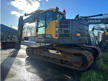 Гусеничный экскаватор VOLVO ECR235EL