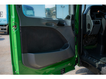 Дверь и запчасти для Грузовиков MERCEDES-BENZ ACTROS MP II DOOR LINING - DRIVER: фото 2