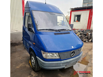 Кабина для Коммерческих автомобилей MERCEDES SPRINTER OM601: фото 3 Кабина для Коммерческих автомобилей MERCEDES SPRINTER OM601: фото 3