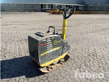 Виброплита BOMAG