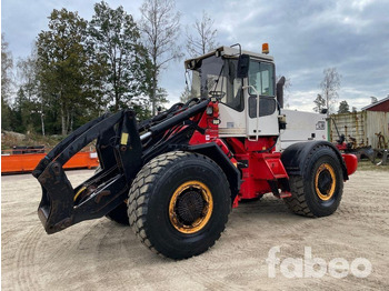 Колёсный погрузчик