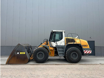 Колёсный погрузчик LIEBHERR L 550