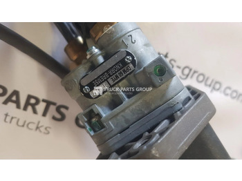 Детали тормозной системы для Грузовиков IVECO IVECO STRALIS EURO6 hand brake valve 15194, 7420532931, 7421051046, 20532931, 21051046, 2.62019, 6.15051, 35419, 35271, 06.020.4007.051, 095.291, 095/95, 11660, 1226728, 1362-2919010, 143.220-00A, 2.6: фото 2
