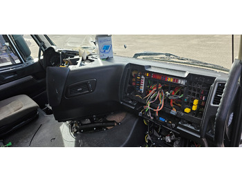 Запчасти для Грузовиков IVECO IVECO STRALIS EURO6 HI-WAY instrument panel kit from UK to EU, full set dashboard, remake set change driver position: фото 2
