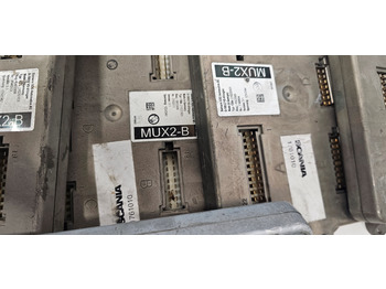 Запчасти SCANIA SCANIA, T, P, G, R, L, S control unit MUX2 - B, Node MUX2-B 1761010 Electronic Control Unit Ecu Scania F K N-Series Coach Trucks 212211, 116904, 1364.21020101, 1364.21020501, 394077, 197732, 085164, 2: фото 5