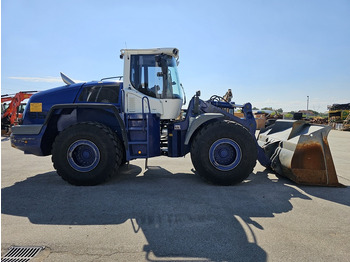 Колёсный погрузчик LIEBHERR L556: фото 4 Колёсный погрузчик LIEBHERR L556: фото 4