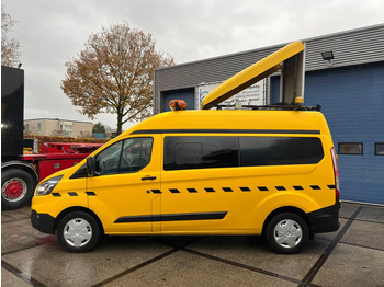 Цельнометаллический фургон FORD Transit