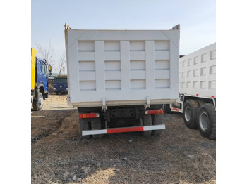 Самосвал Howo 371 6x4: фото 3