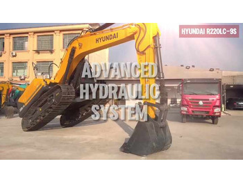 Гусеничный экскаватор HYUNDAI