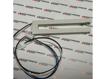 : фото в шапке страницы