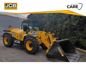 Телескопический погрузчик JCB