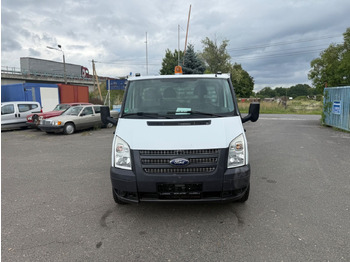 Малотоннажный бортовой грузовик FORD Transit