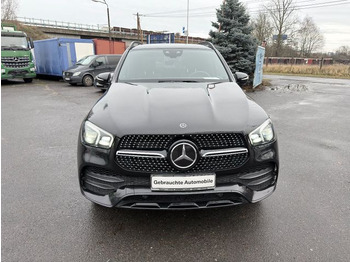 Внедорожник MERCEDES-BENZ