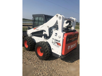 Мини-погрузчик с бортовым поворотом BOBCAT S770