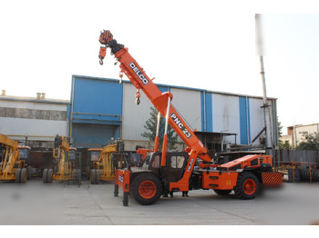 Мобильный кран DELCO