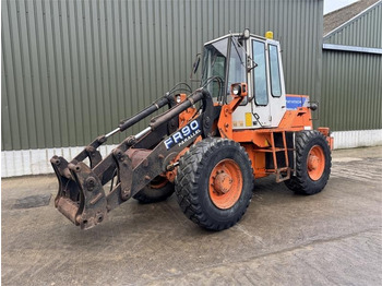 Колёсный погрузчик