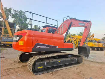 Гусеничный экскаватор DOOSAN DX225LC-9C