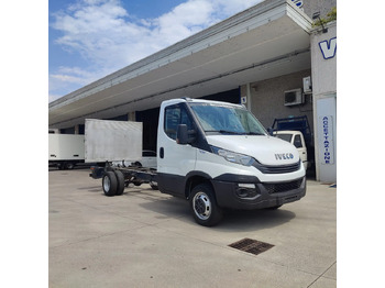 Коммерческий автомобиль IVECO Daily 35c14