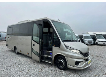 Микроавтобус IVECO Daily