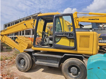 Колёсный экскаватор KOMATSU PW130