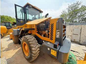 Колёсный погрузчик SDLG L936: фото 3