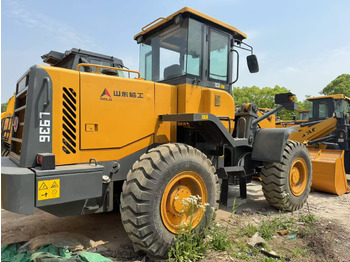 Колёсный погрузчик SDLG L936: фото 2