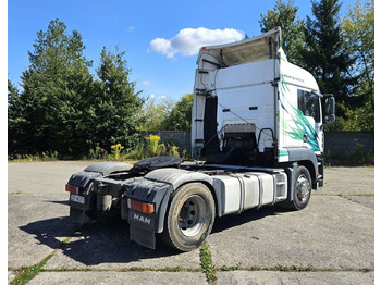 Тягач MAN 18.413 FLS - Manual pump and injectors, Intarder, Airco: фото 4 Тягач MAN 18.413 FLS - Manual pump and injectors, Intarder, Airco: фото 4