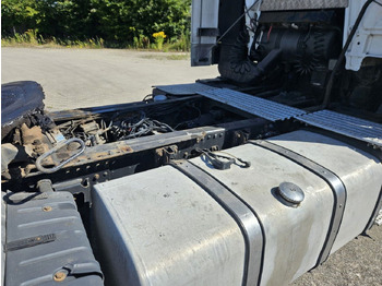 Тягач MAN 18.413 FLS - Manual pump and injectors, Intarder, Airco: фото 5 Тягач MAN 18.413 FLS - Manual pump and injectors, Intarder, Airco: фото 5