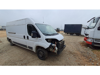 Цельнометаллический фургон FIAT Ducato