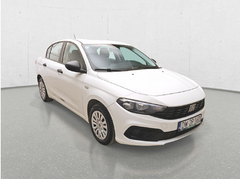 Легковой автомобиль FIAT