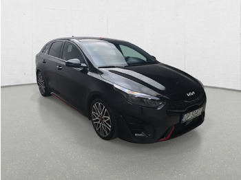 Легковой автомобиль KIA